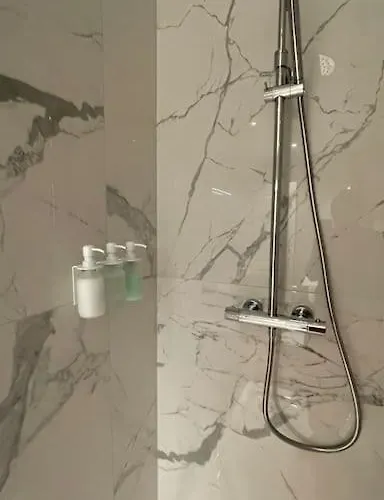 Modernes & Komfortables 1 Privatwohnung Im Einfamilienhaus Apartament *