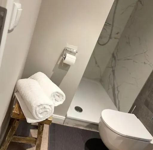 Modernes & Komfortables 1 Privatwohnung Im Einfamilienhaus * Hamburg